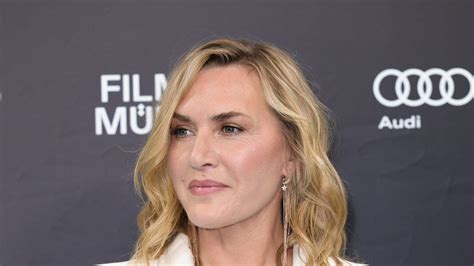 Kate Winslet poses topless in new photoshoot